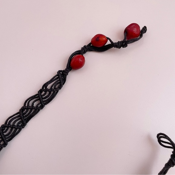 Vintage Wood Beaded Red Whimsical Goth Vampier Halloween Grunge Punk Necklace - Picture 5 of 6